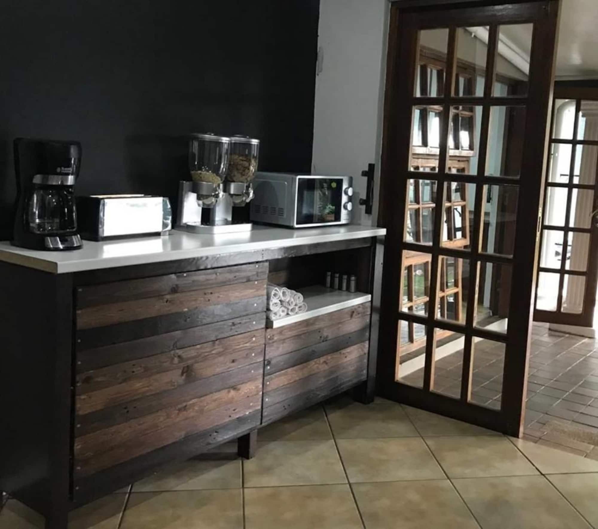 The Bosau Guest House Pretoria Bagian luar foto